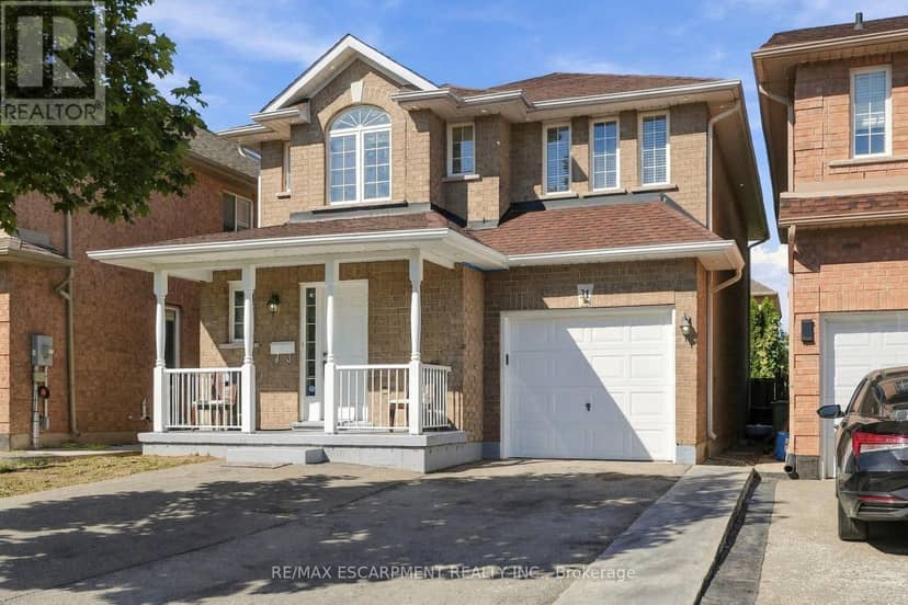 31 Peachwood Crescent — photo 2 of 40