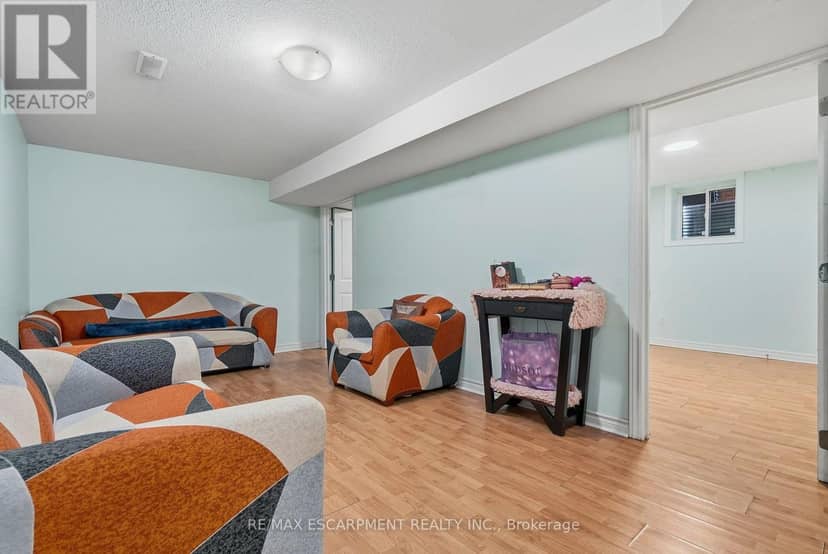 31 Peachwood Crescent — photo 30 of 40