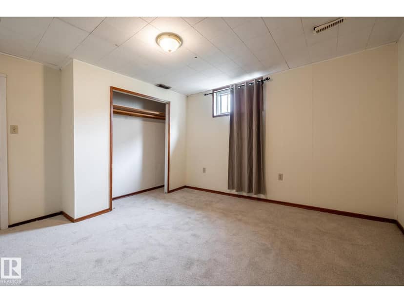 8836 150 AV NW — photo 40 of 40