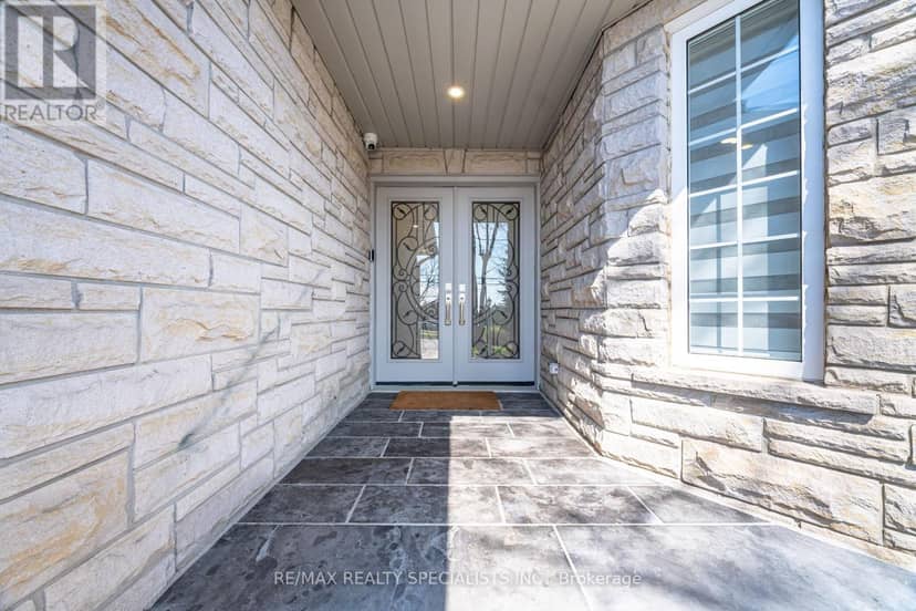 57 Fairview Road W — photo 4 of 40