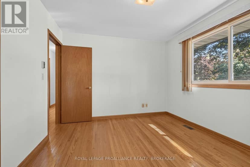 9 Dianna Street — photo 22 of 40