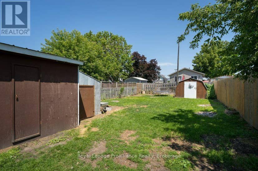 29 Pelham Street — photo 32 of 40