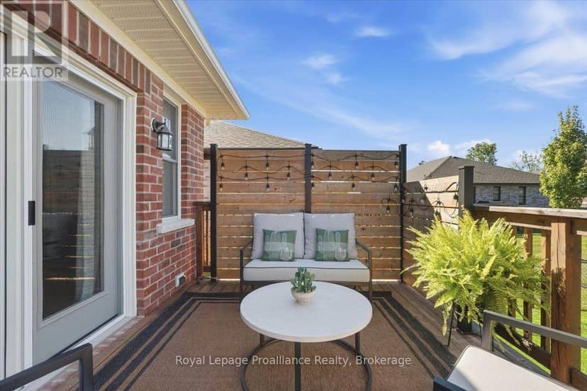 20 Aberdeen Street — photo 32 of 40