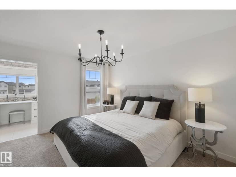 1024 Berg Pl — photo 17 of 40