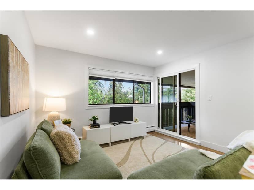 301 1561 VIDAL STREET, White Rock, photo 2