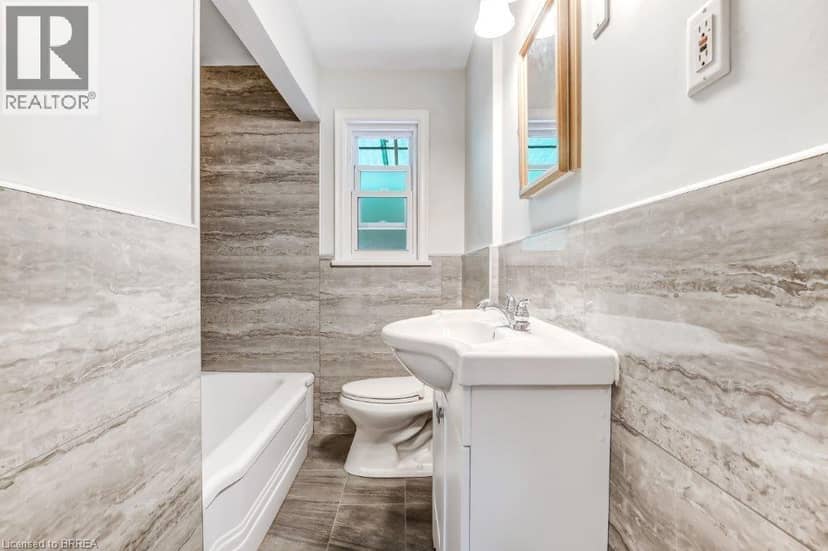 25 HENRY Street — photo 9 of 33