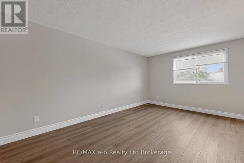 267 Beckett Road — photo 14 of 35