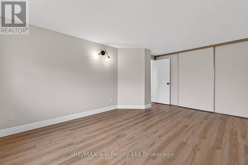 267 Beckett Road — photo 15 of 35