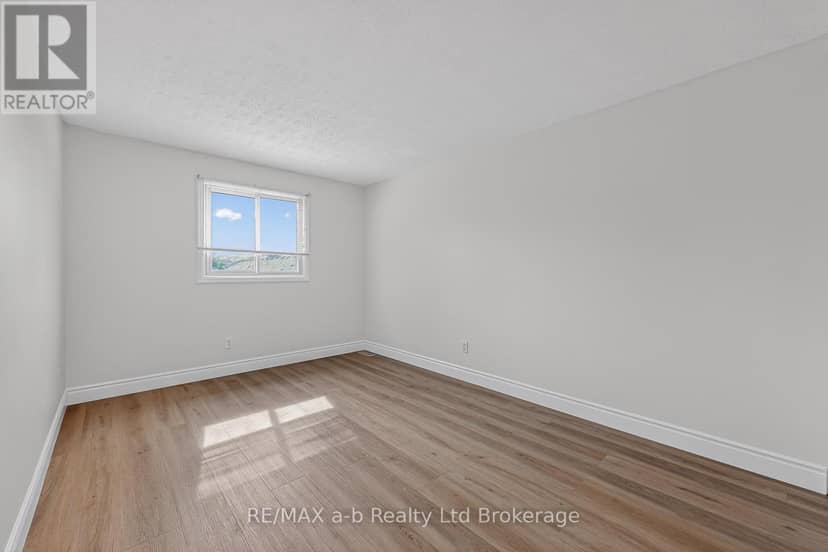 267 Beckett Road — photo 16 of 35