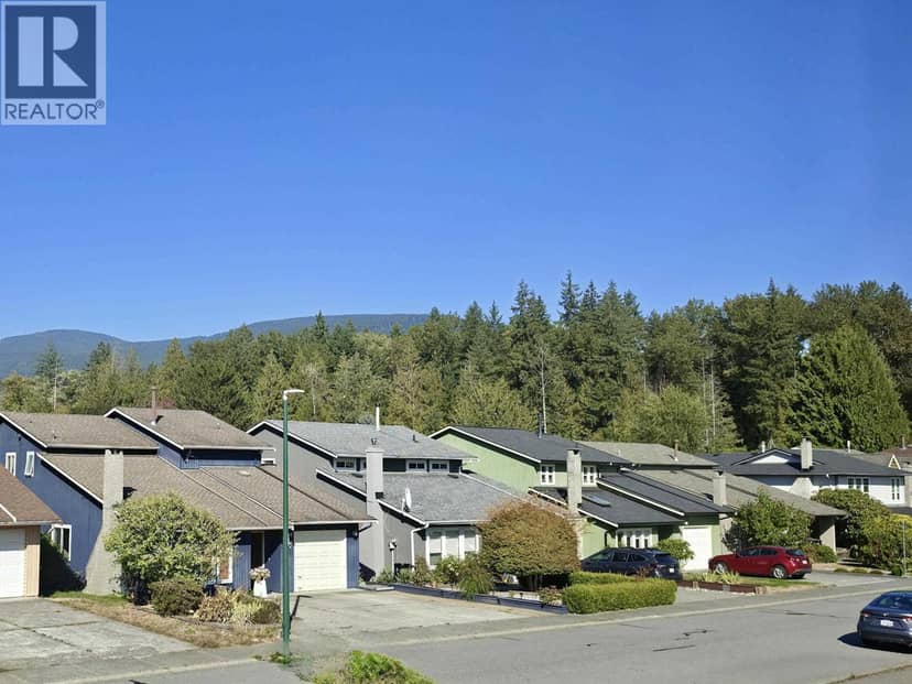 3220 HARWOOD AVENUE, Coquitlam, photo 2