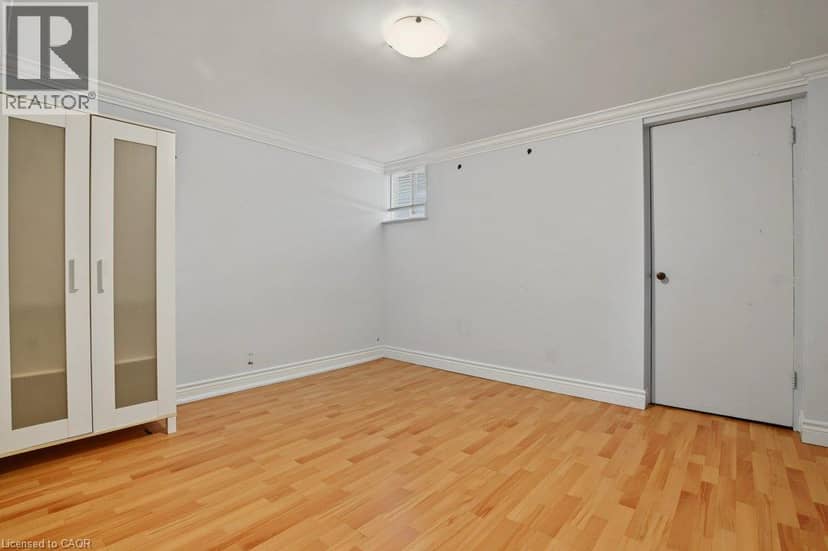 15 CARWYN Crescent — photo 31 of 40