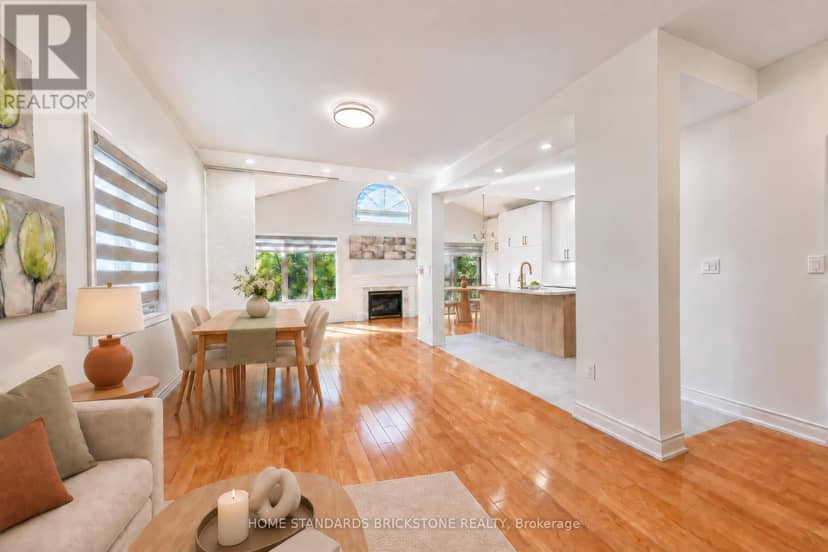 46 Monastery Lane, Toronto, photo 4