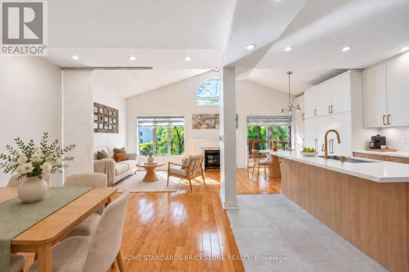 46 Monastery Lane, Toronto, photo 8