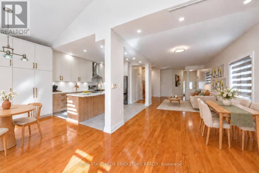 46 Monastery Lane, Toronto, photo 6