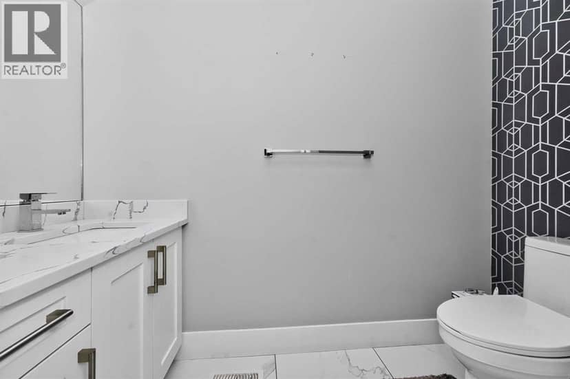 170 Kinniburgh Crescent — photo 19 of 40