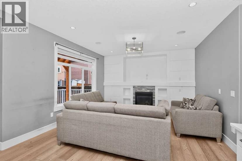 170 Kinniburgh Crescent — photo 15 of 40