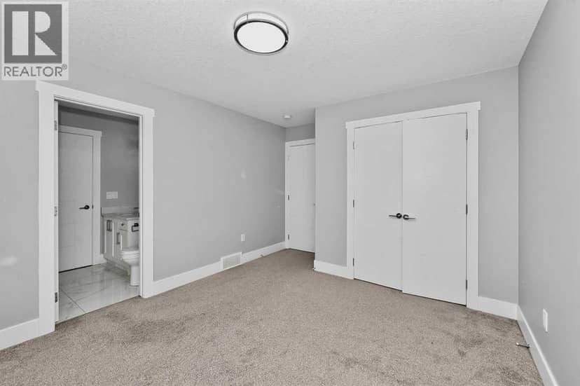 170 Kinniburgh Crescent — photo 26 of 40