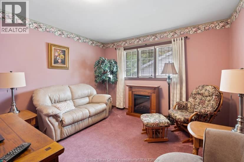 247 ERIE STREET South — photo 13 of 29