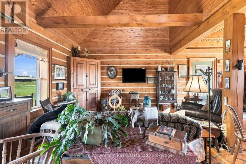 939 Kelly Road, Prince Edward County, photo 6
