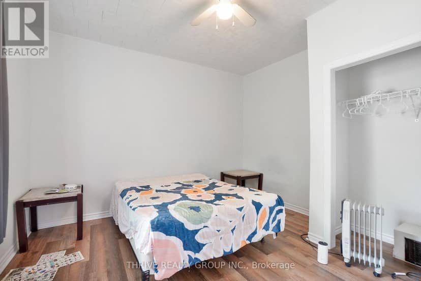 86 Wilson Avenue, London North, photo 5
