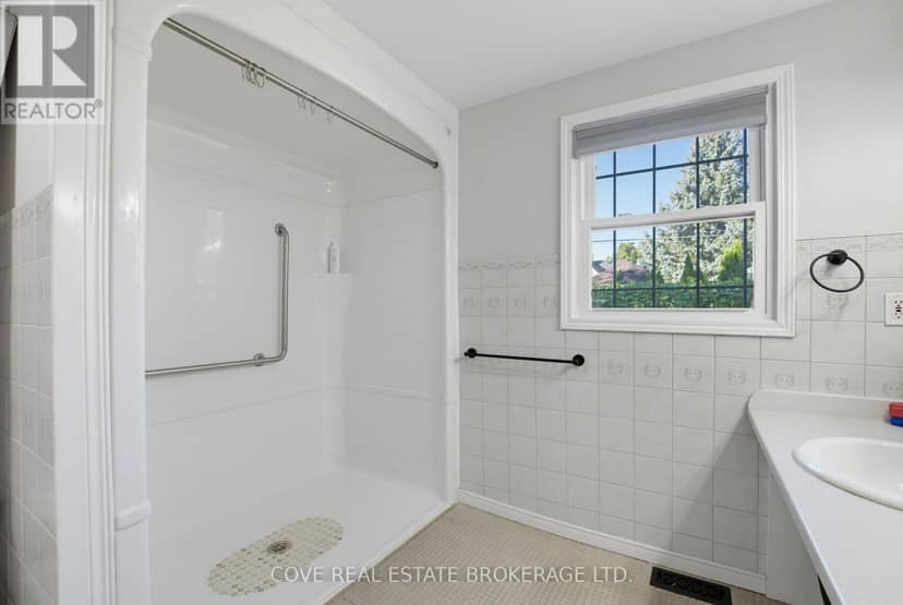 143 Mamelon Street — photo 22 of 29