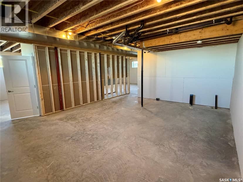 110 Lakewood DRIVE — photo 37 of 40