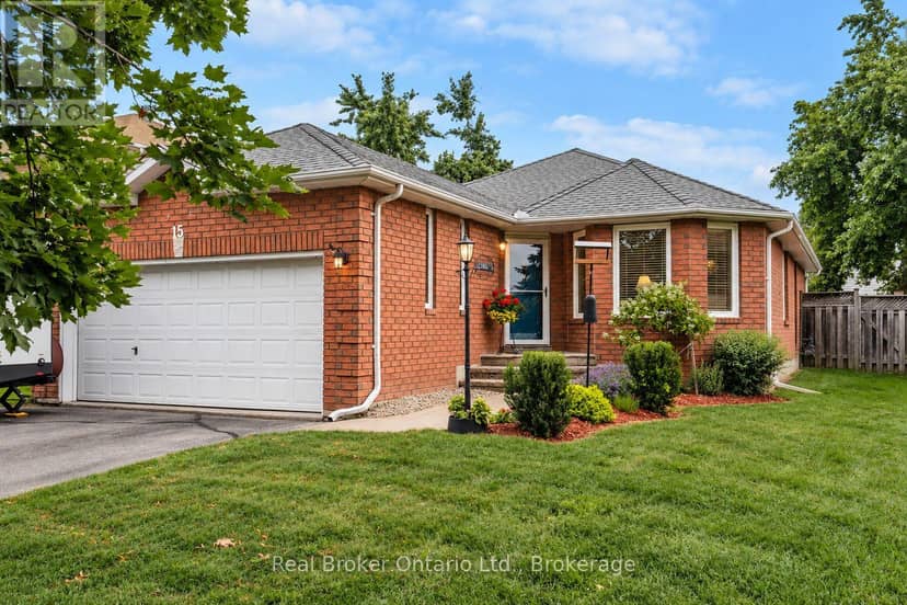 15 Neelands Street, Barrie