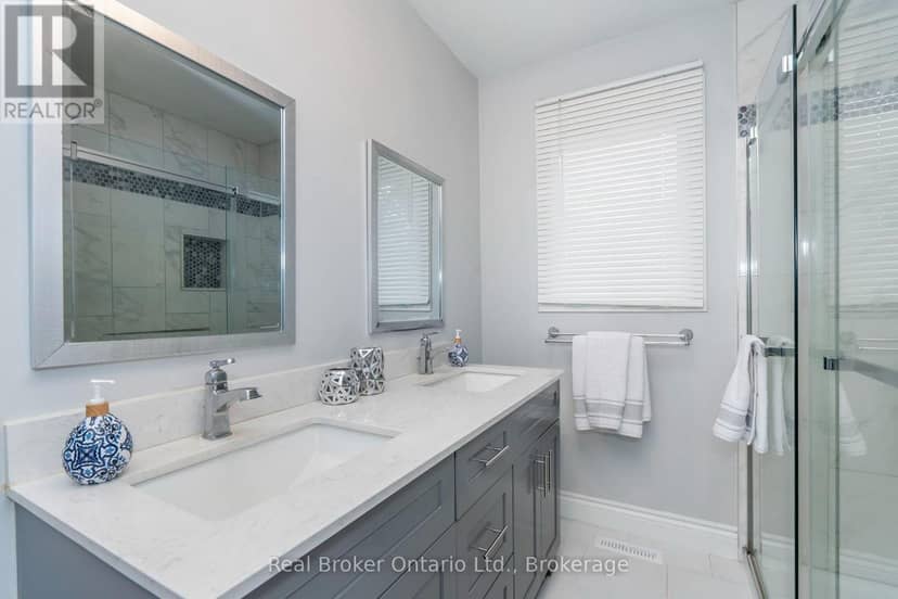 15 Neelands Street — photo 14 of 31