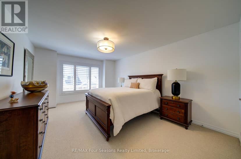 17 Collship Lane — photo 33 of 40