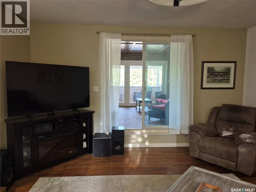 280 Hayes DRIVE — photo 19 of 40