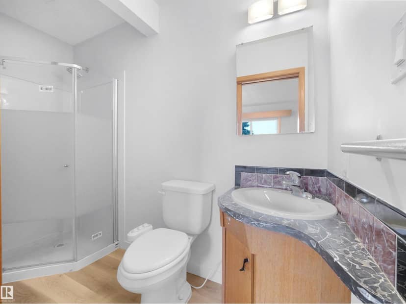10307 135 AV NW — photo 19 of 40