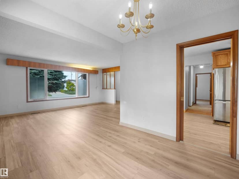 10307 135 AV NW, Edmonton, photo 8