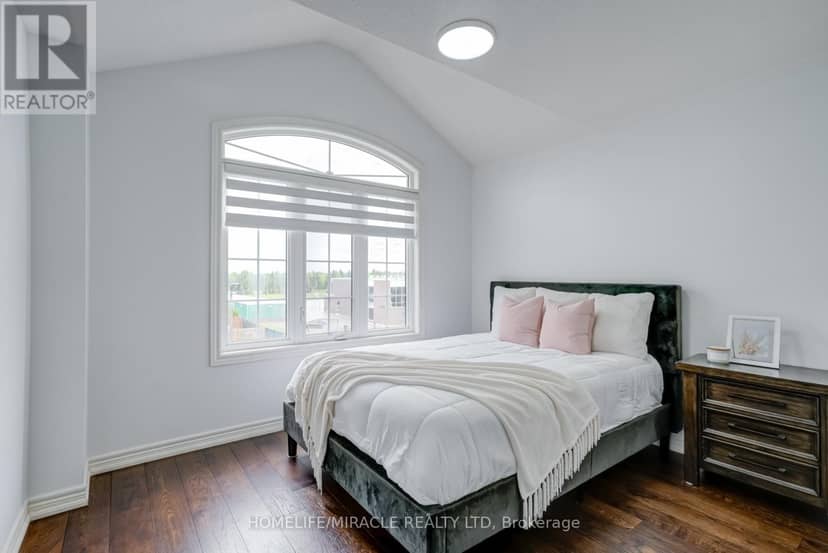 81 Willoughby Way — photo 38 of 40
