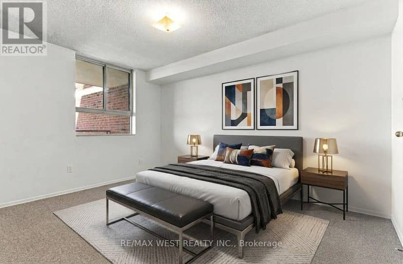 2107 - 234 Albion Road, Toronto, photo 3