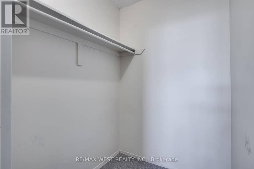 2107 - 234 Albion Road, Toronto, photo 4