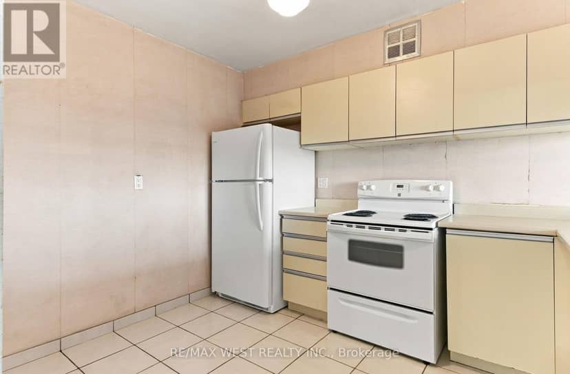 2107 - 234 Albion Road, Toronto, photo 6