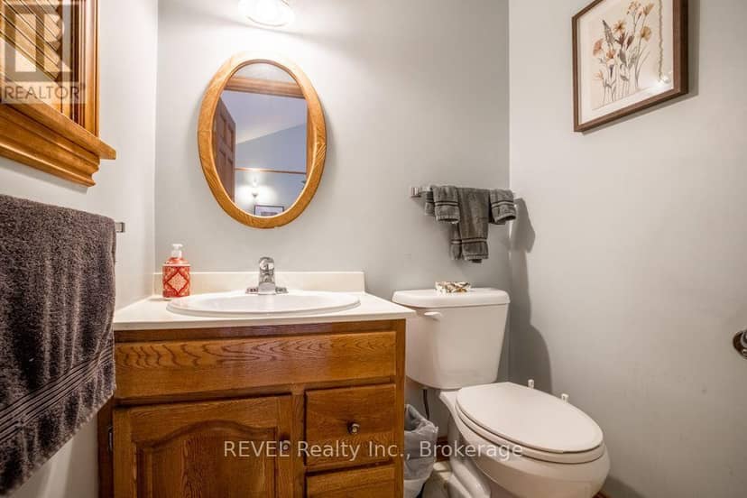 340 Thornwood Avenue — photo 26 of 40