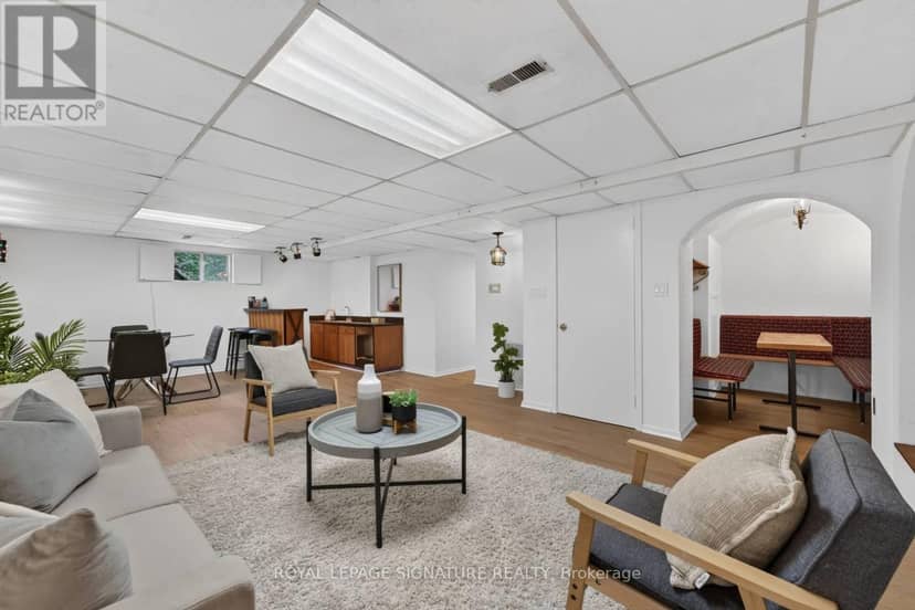 11 Regency Square — photo 27 of 40