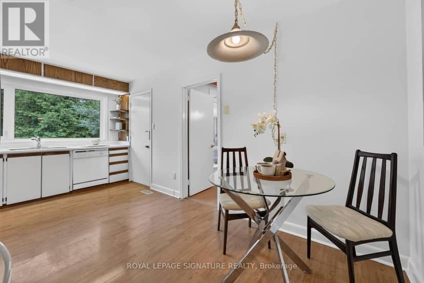 11 Regency Square — photo 11 of 40
