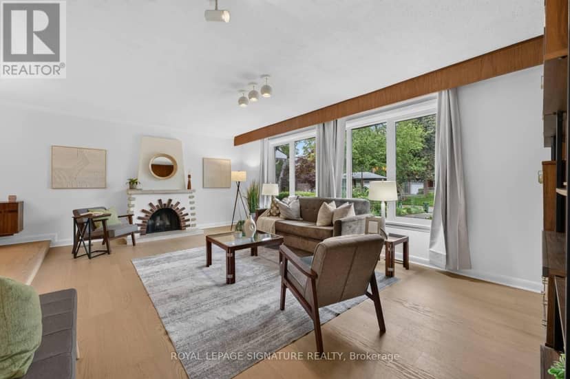 11 Regency Square — photo 4 of 40