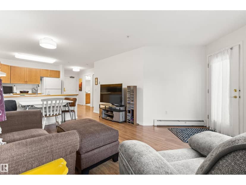 #206 78 McKenney Av — photo 22 of 40