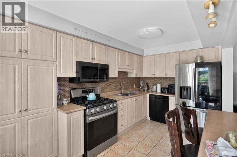 40 FAIRHAVEN Drive — photo 13 of 40