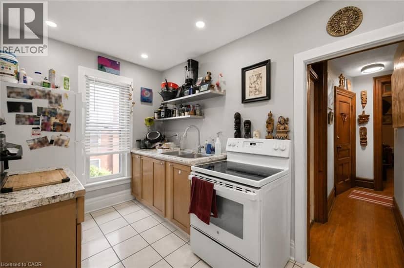 458 WOOLWICH Street — photo 17 of 36