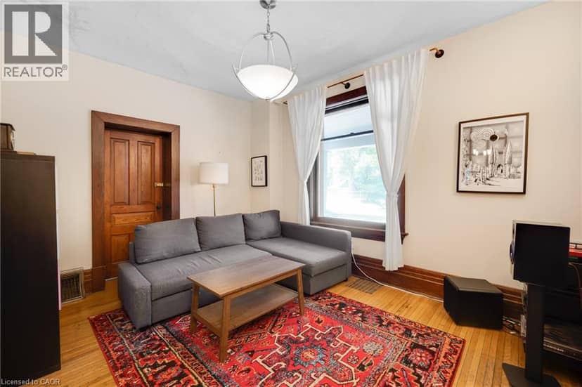 458 WOOLWICH Street, Guelph, photo 7