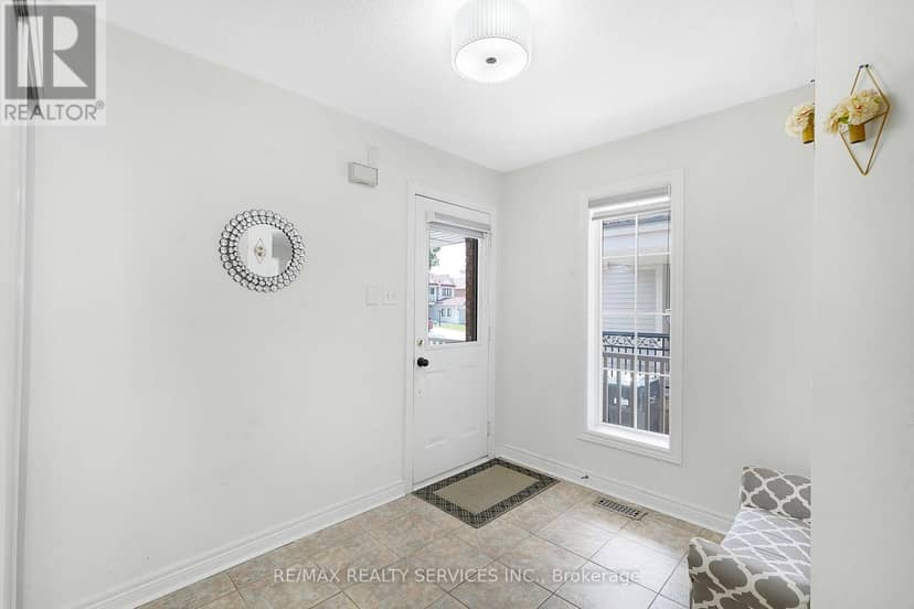 54 Dwellers Road — photo 5 of 40