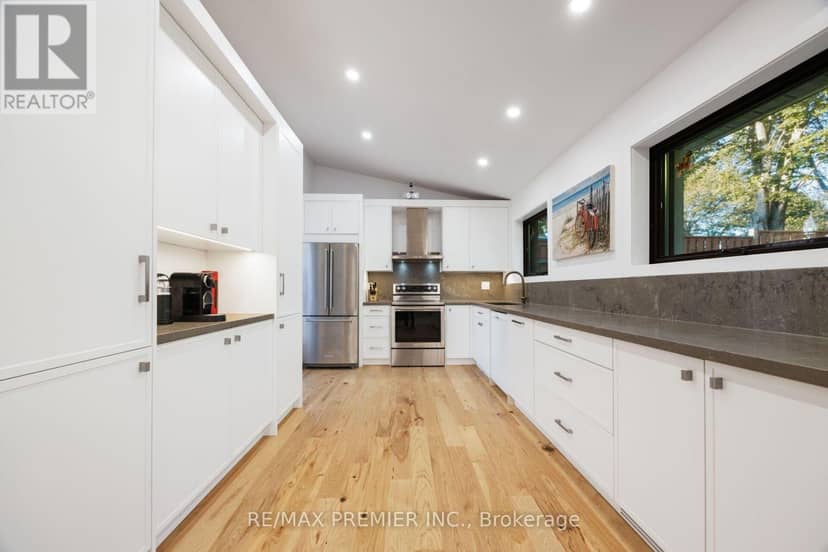 9 Adeline Court — photo 17 of 40