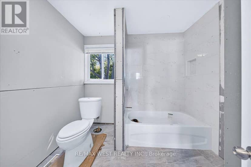 17 Heather Street — photo 24 of 40