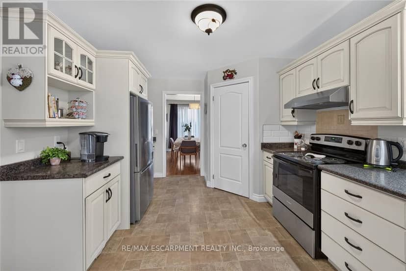 16 Church Street — photo 9 of 40