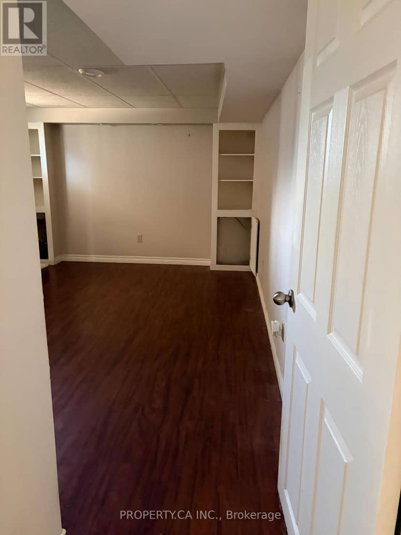 21 Nelles Avenue — photo 15 of 21