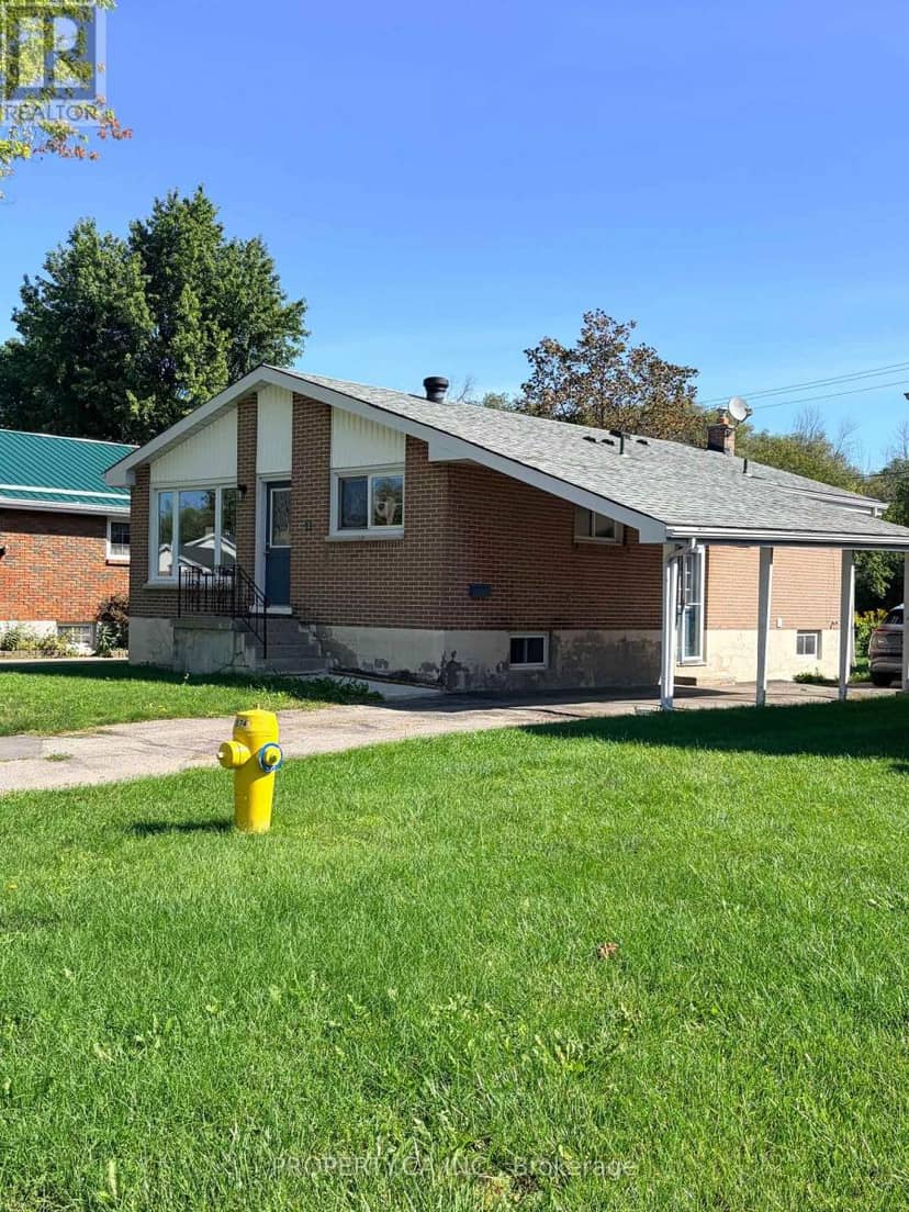 21 Nelles Avenue, Quinte West, photo 2
